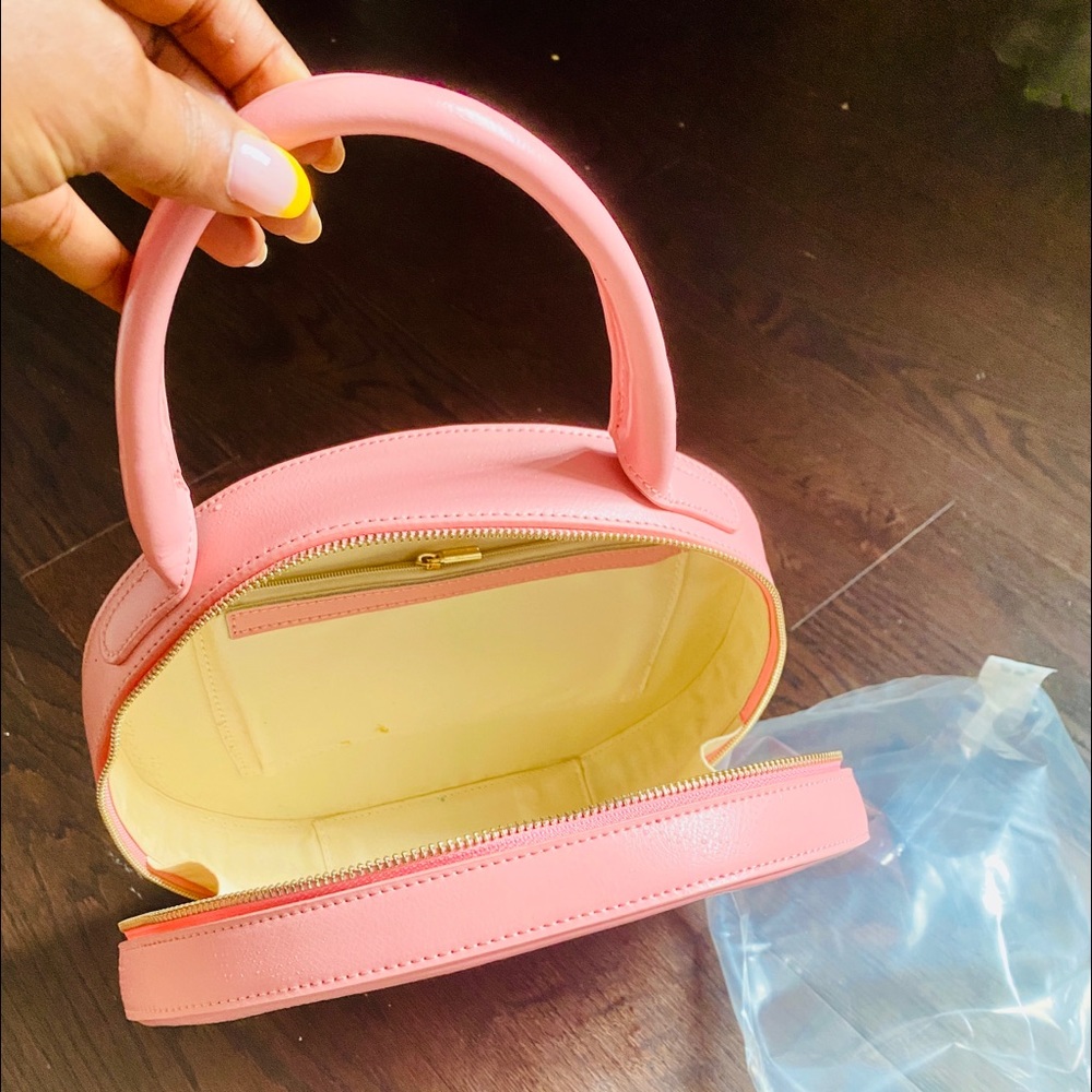 Handbag - Picture 5 of 6